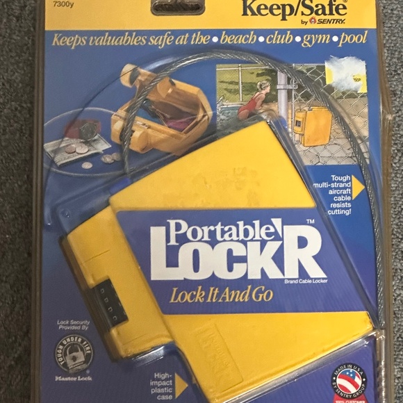 SENTRY PORTABLE LOCK’R KEEP/SAFE 7300Y LOCK IT & GO 4 NUMBER LOCK LOCKER W CABLE - Picture 1 of 2